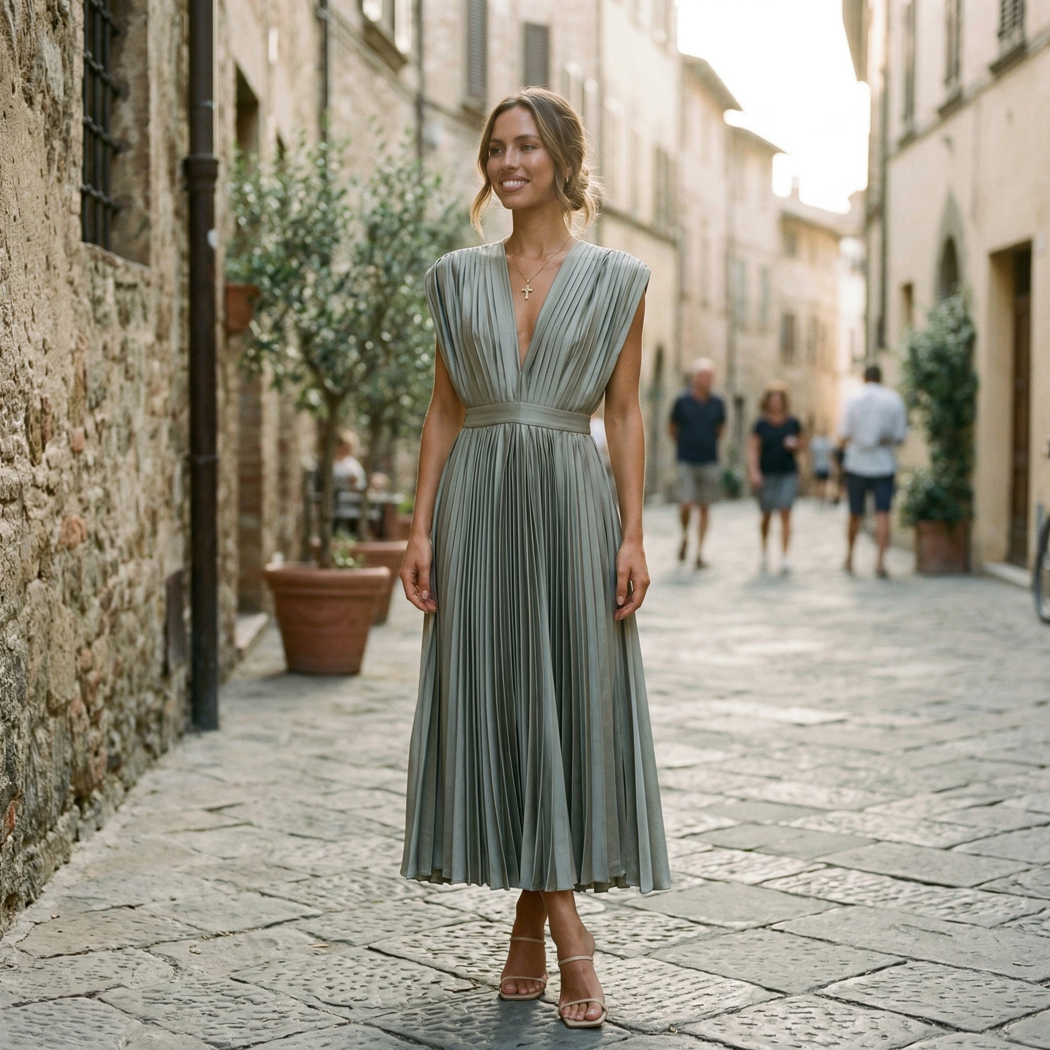 Women's Elegant Pleated Maxi Dress