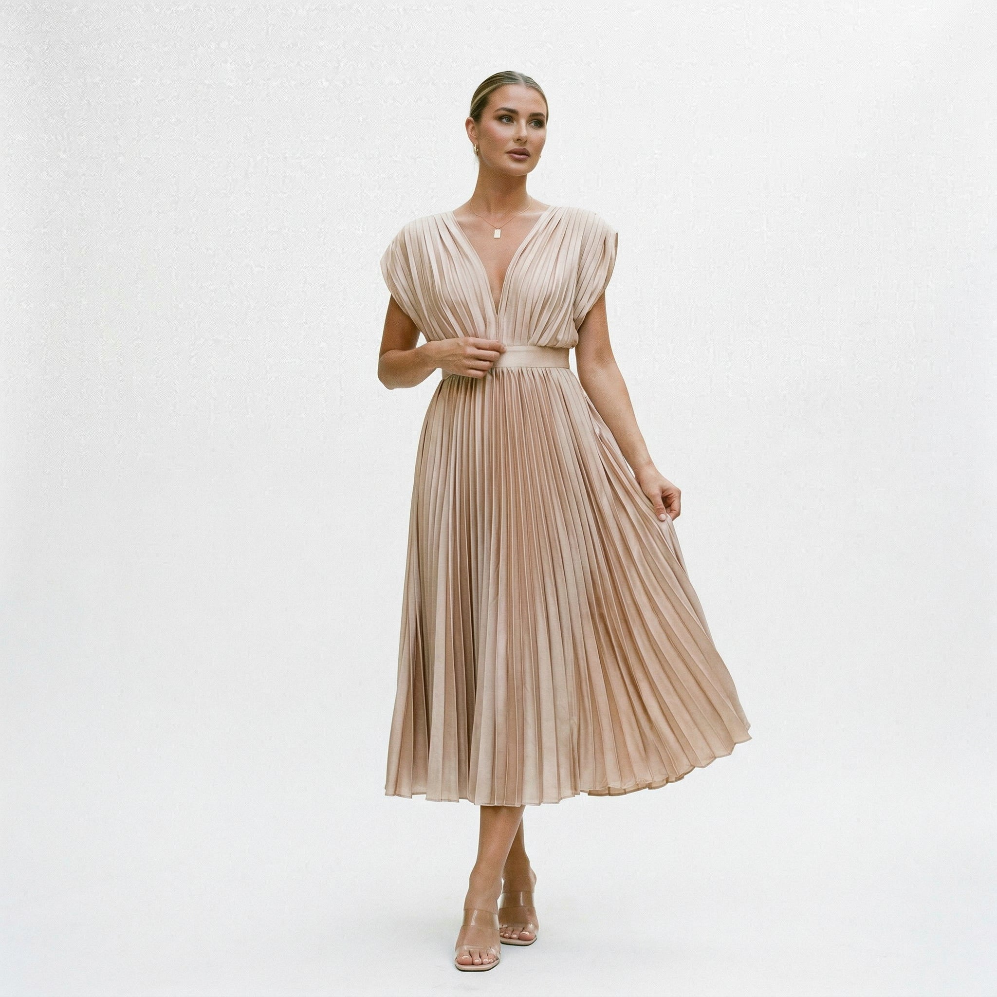 Women's Elegant Pleated Maxi Dress