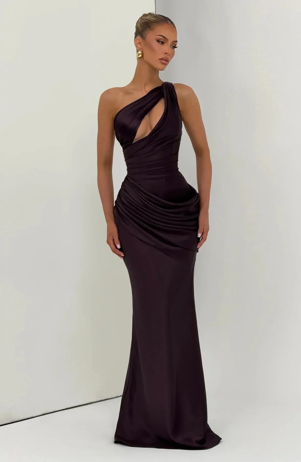 Women's Sleek Ruched Satin One-Shoulder Cutout Mermaid Maxi Dress