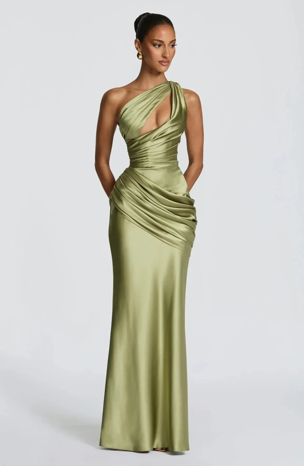 Women's Sleek Ruched Satin One-Shoulder Cutout Mermaid Maxi Dress