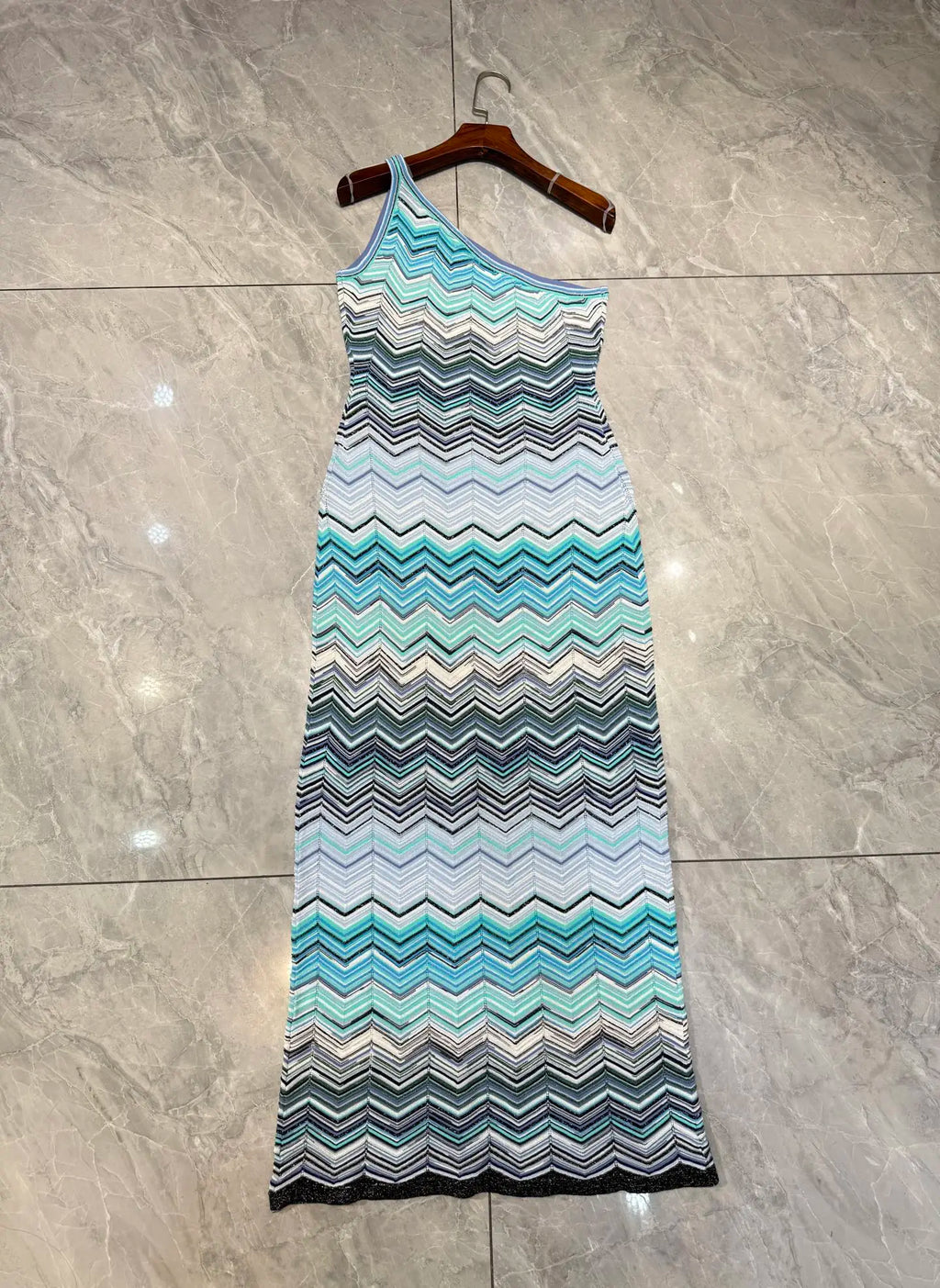 Women's Glitzy Gradient Zigzag Print One-Shoulder Bodycon Maxi Dress