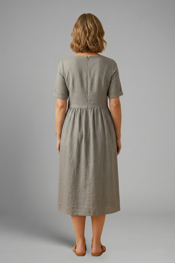 Women's Effortless Round Neck Loose Fit Midi Dress