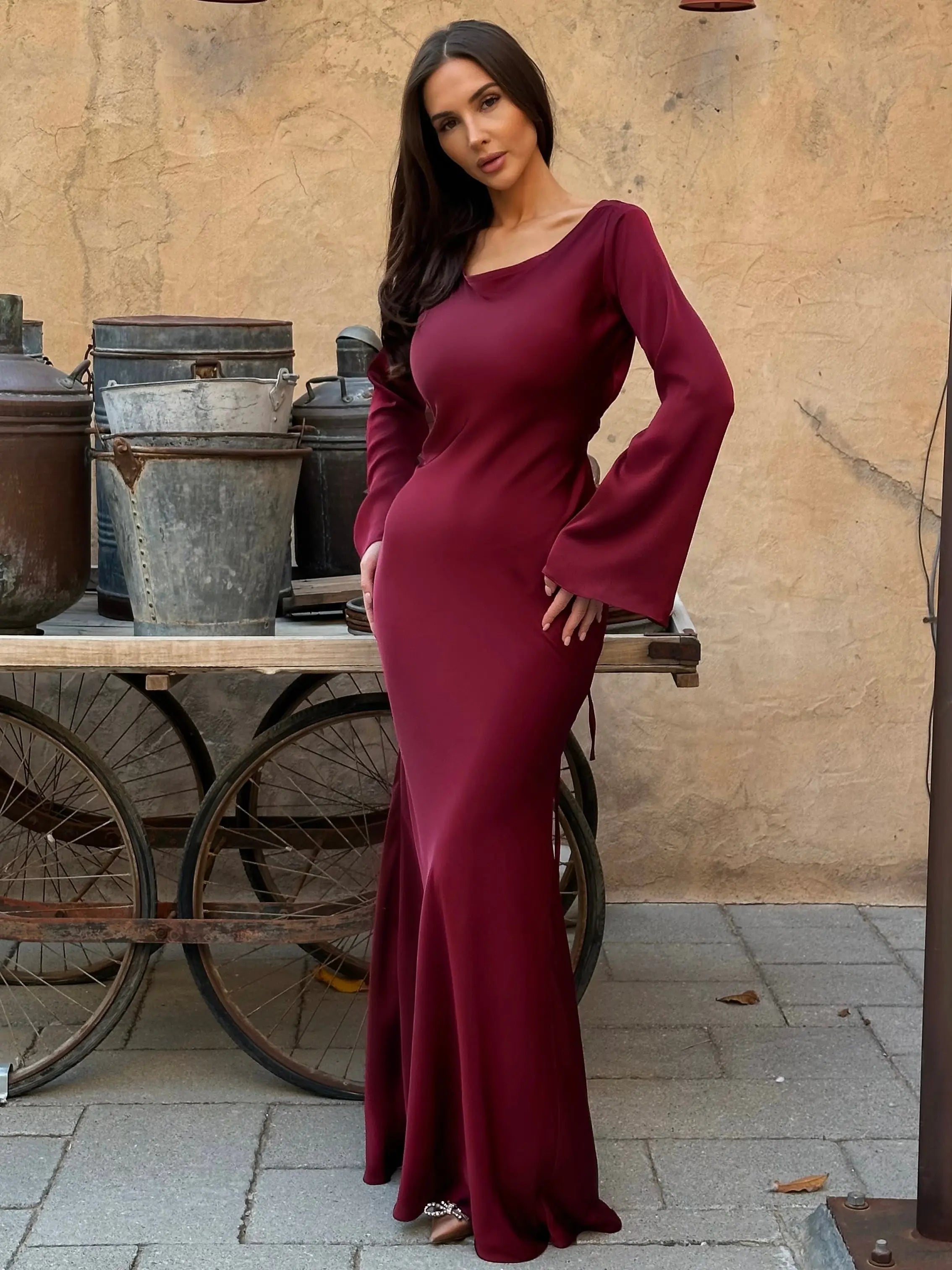 Women's Long Sleeve Fitted Maxi Dress
