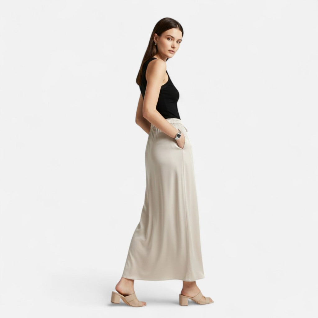 Women’s High-Waist Maxi Skirt with Fluid Silhouette and Elegant Draped Finish