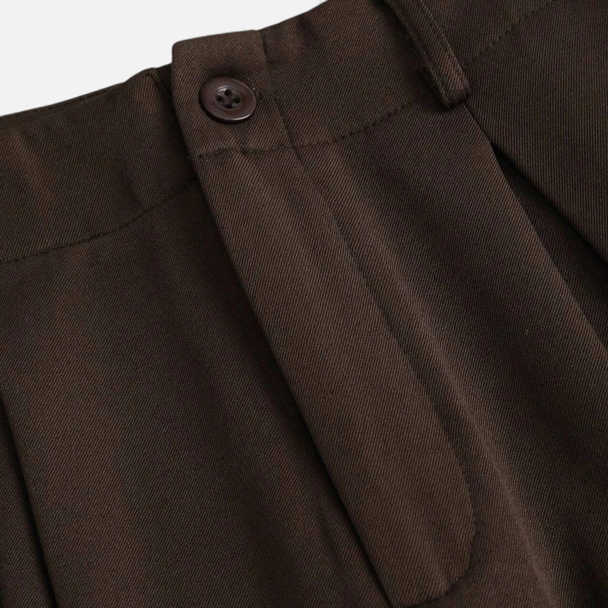 Women’s High-Waist Pleated Wide-Leg Pants with Tailored French-Inspired Silhouette