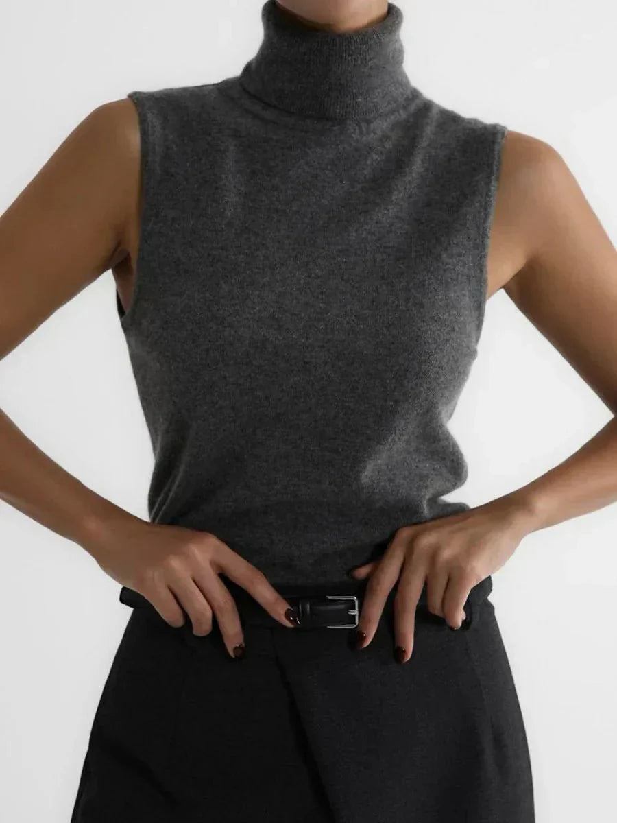 Women’s Sleeveless High-Neck Knit Top – Minimal Tailored Fit